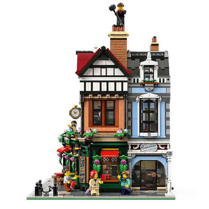 LEGO 10350 Tudor Corner