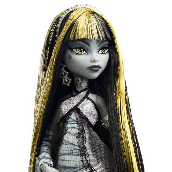 Monster High Reel Drama Cleo De Nile Doll