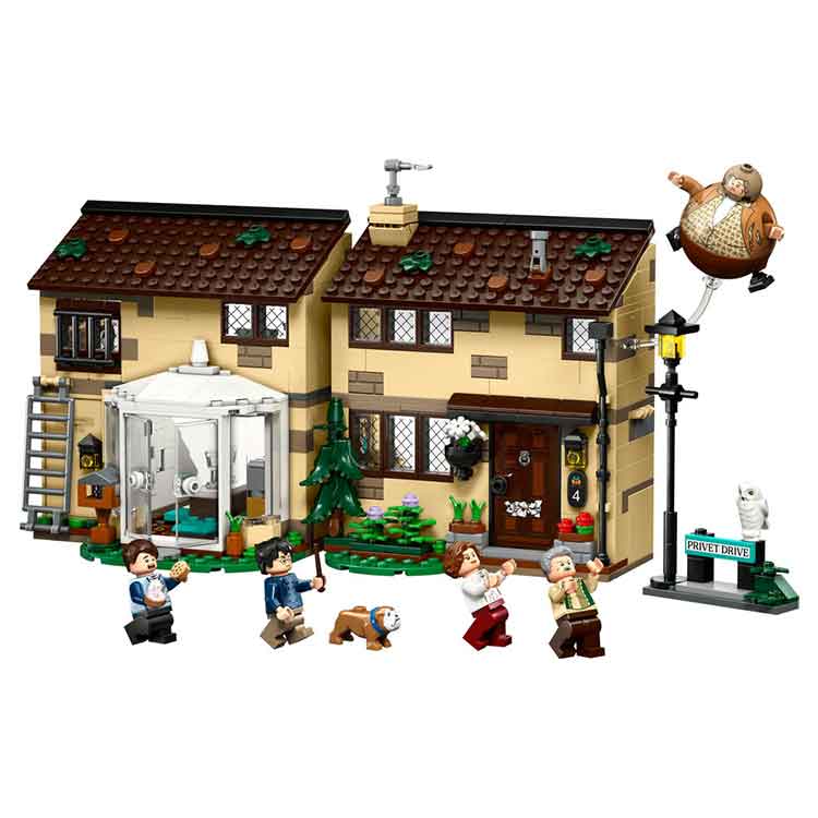 LEGO 76451 Privet Drive: Aunt Marge's Visit